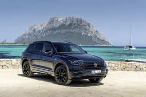 20  Volkswagen Touareg        